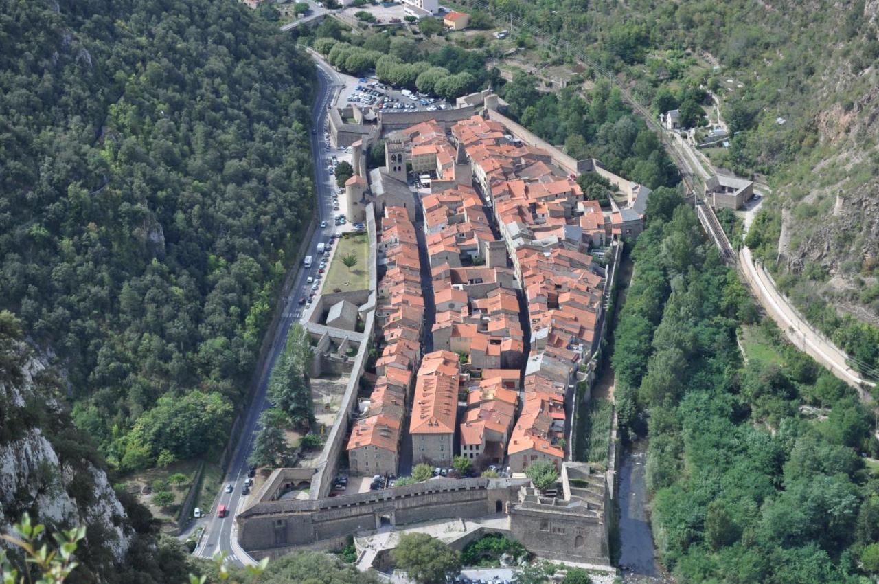 Appartement De Charme Au Coeur D Une Cite Medievale Villefranche-de-Conflent Εξωτερικό φωτογραφία